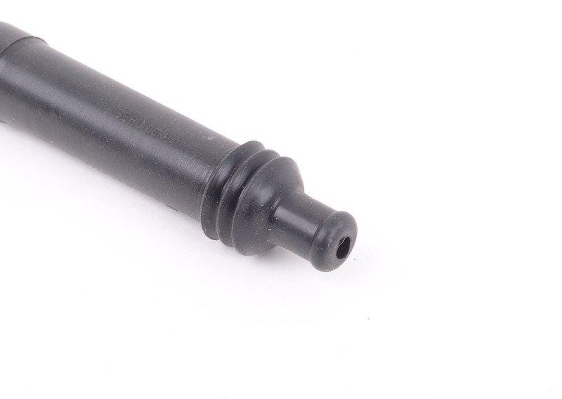 Наконечник провода к свече зажигания