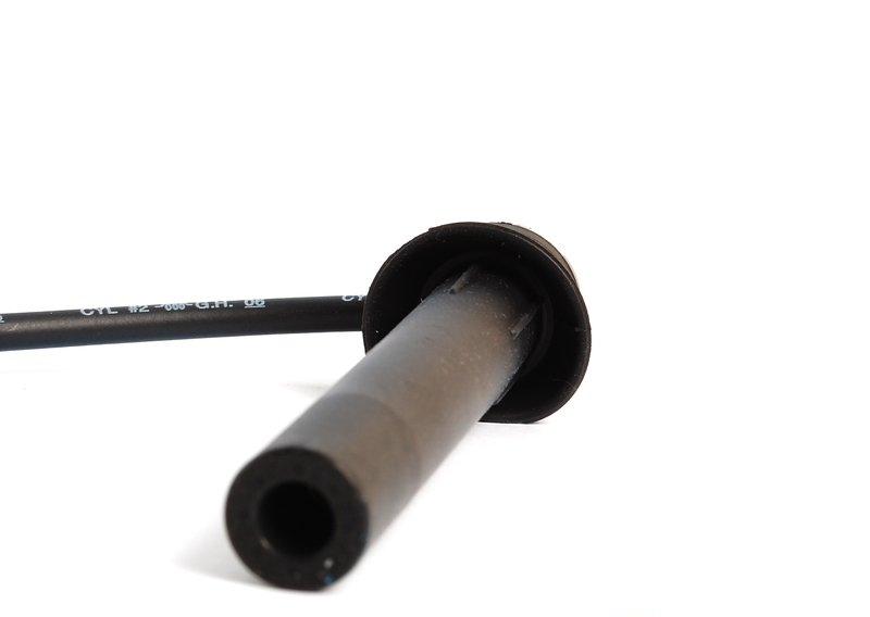 Провод высокого напряжения с разъемом