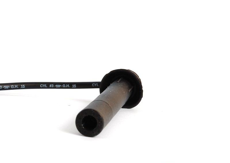 Провод высокого напряжения с разъемом