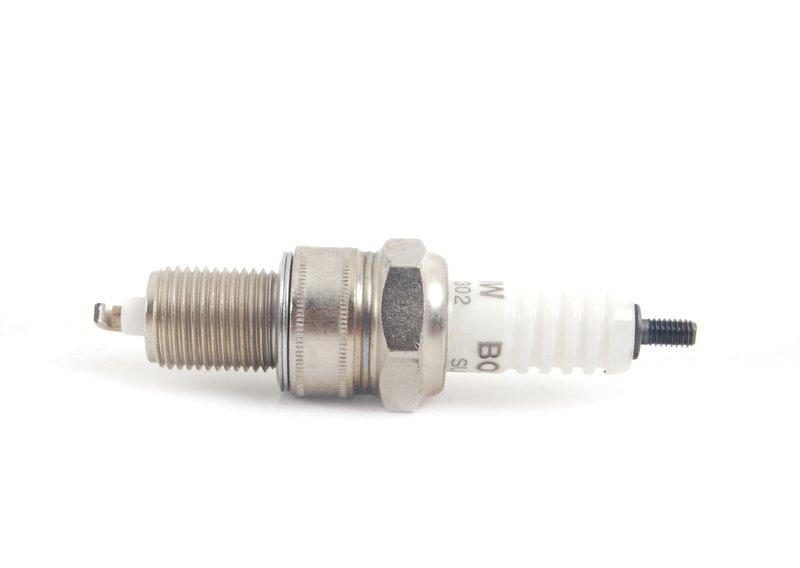 Свеча зажигания