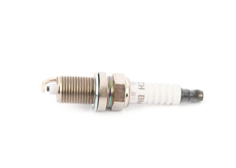 Свеча зажигания М40