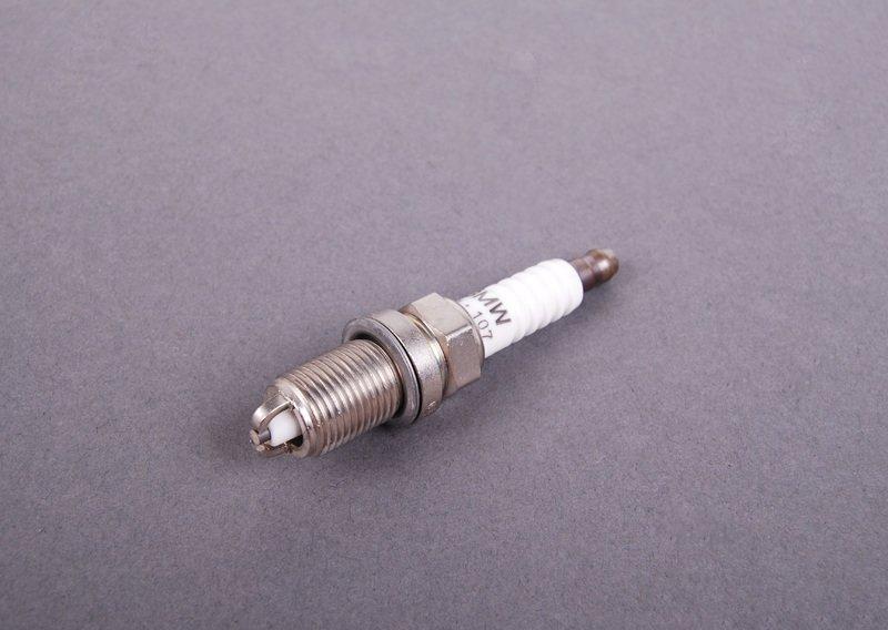 Свеча зажигания
