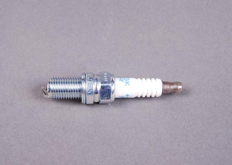 Свеча зажигания
