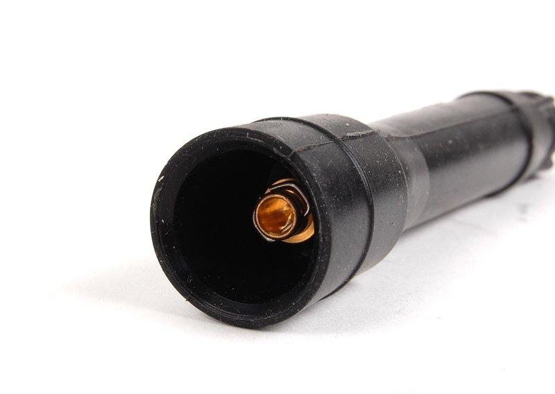 Наконечник провода к свече зажигания