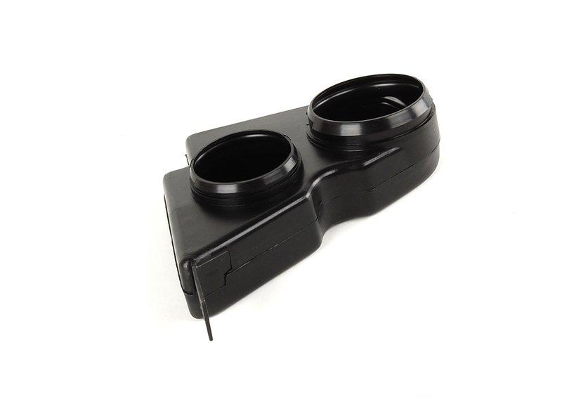 Соединительная деталь