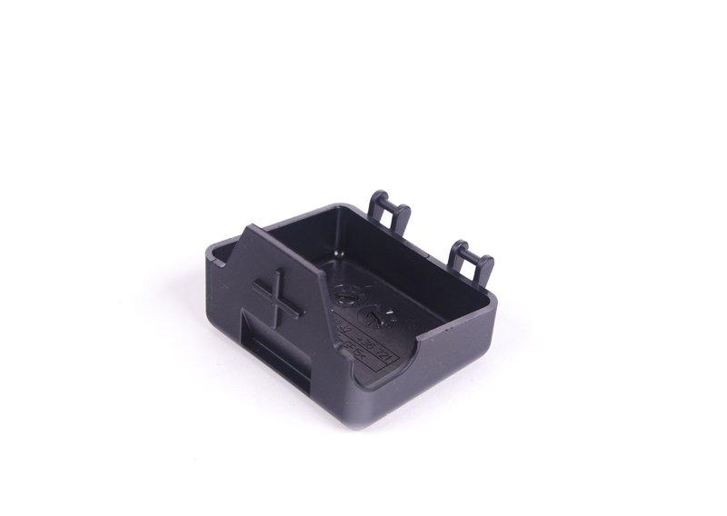 Крышка плюсового вывода аккумулятора