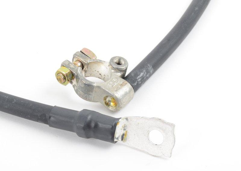 Плюсовой провод аккумуляторной батареи