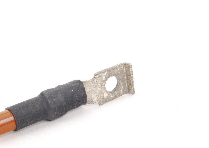 Минусовой провод аккумуляторной батареи