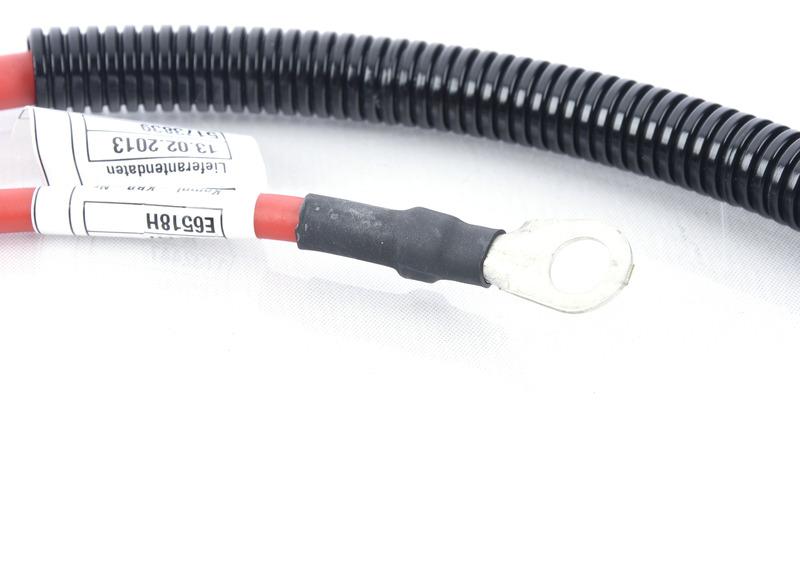 Плюсовой провод аккумуляторной батареи