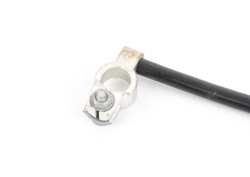 Минусовой провод аккумуляторной батареи