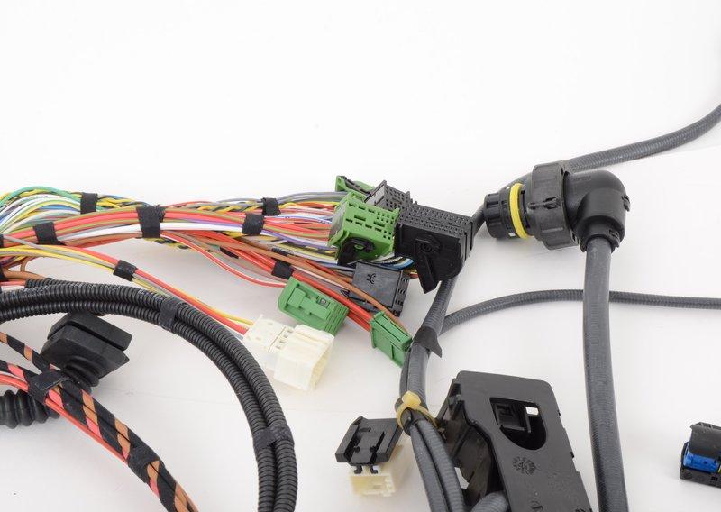 Жгут проводов двигатель/модуль двигателя