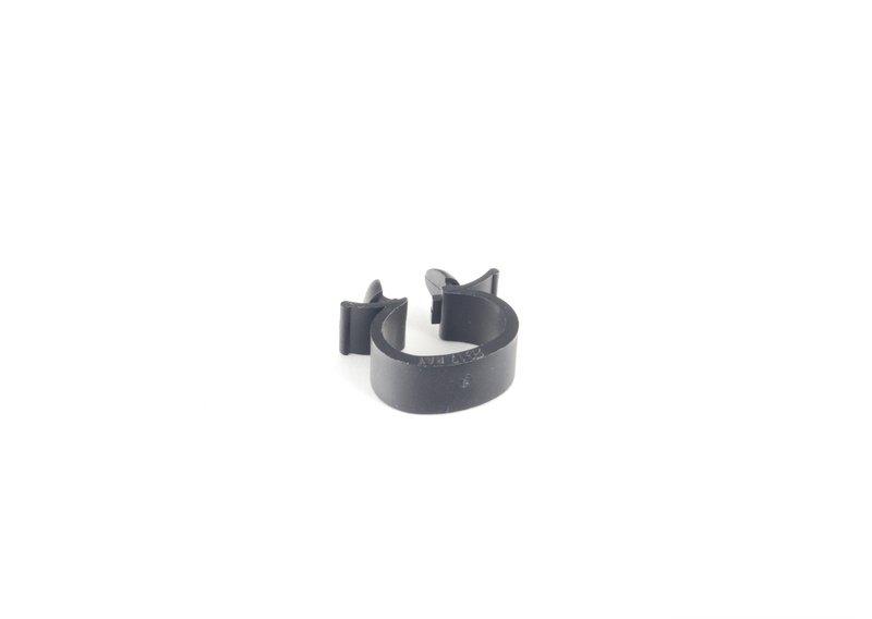 Кронштейн (держатель провода) D14.3