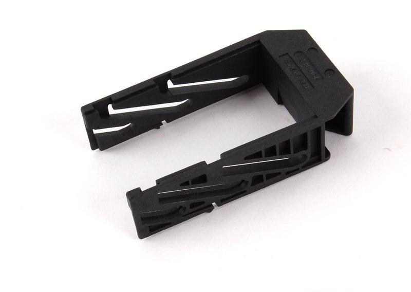 Соединительная скоба