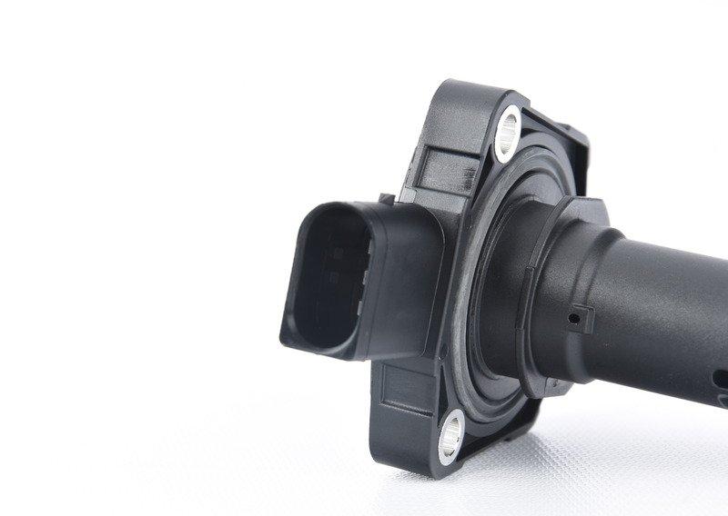 N13/N47 датчик уровня масла