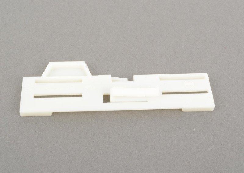 Запорный золотник