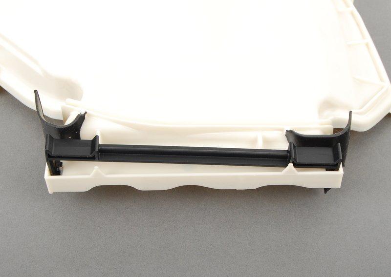 Крышка отсека управляющей электроники