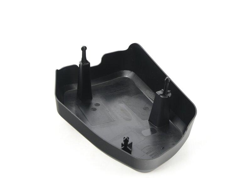 Крышка отсека ЭБУ N63R