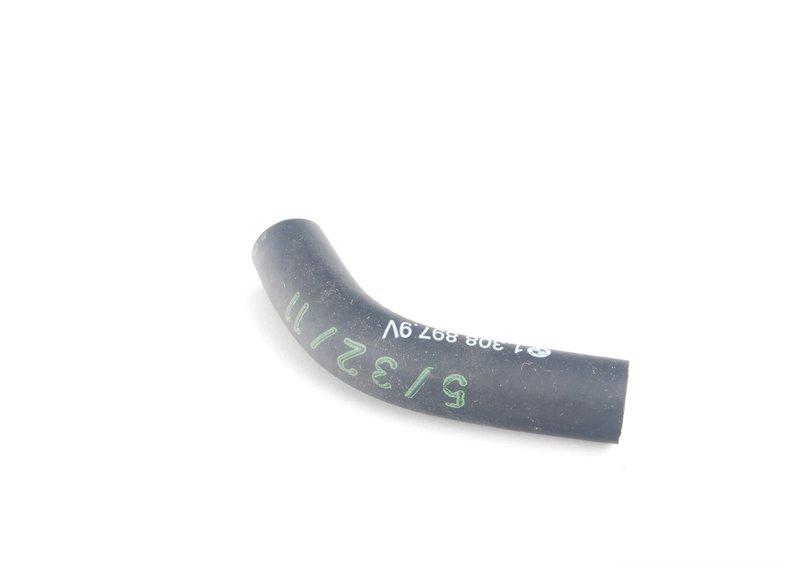 Колено шланга