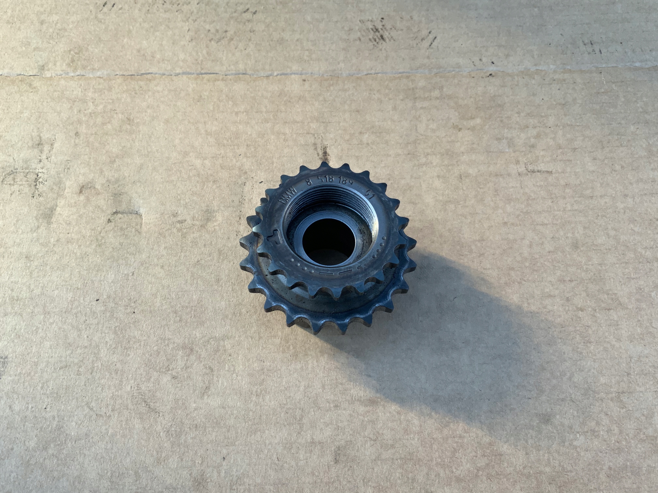 B47 звездочка масляного насоса