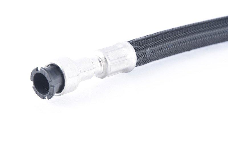 шланг подачи топлива