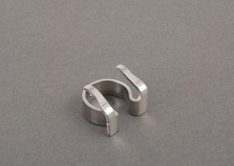 крепление форсунки