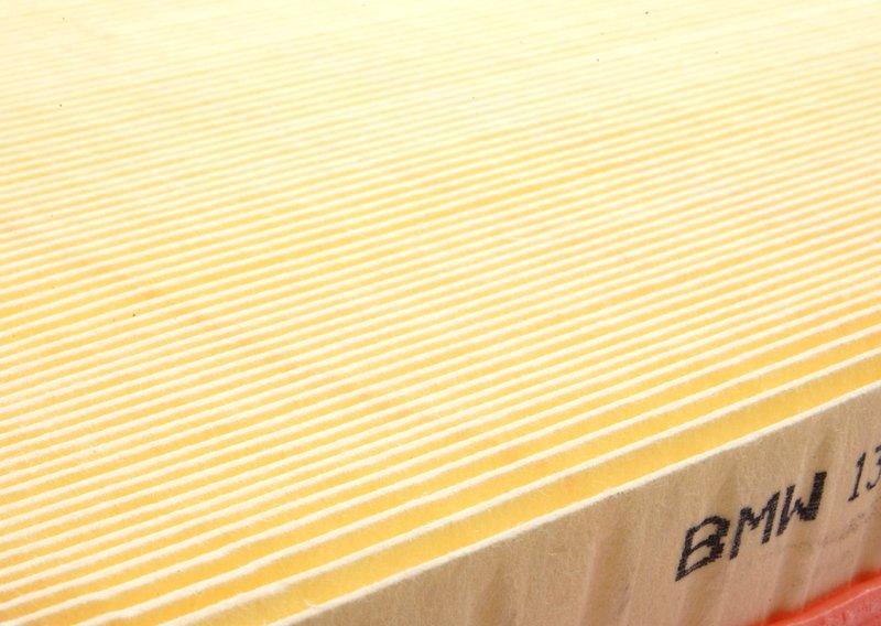 Воздушный фильтр E70 N62 левый