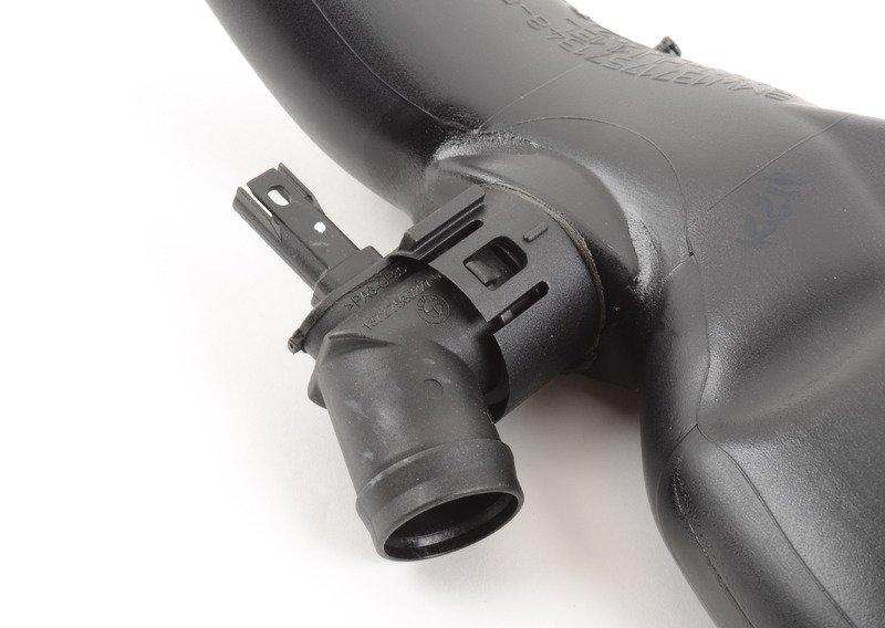 F01/E71 патрубок впуска воздуха