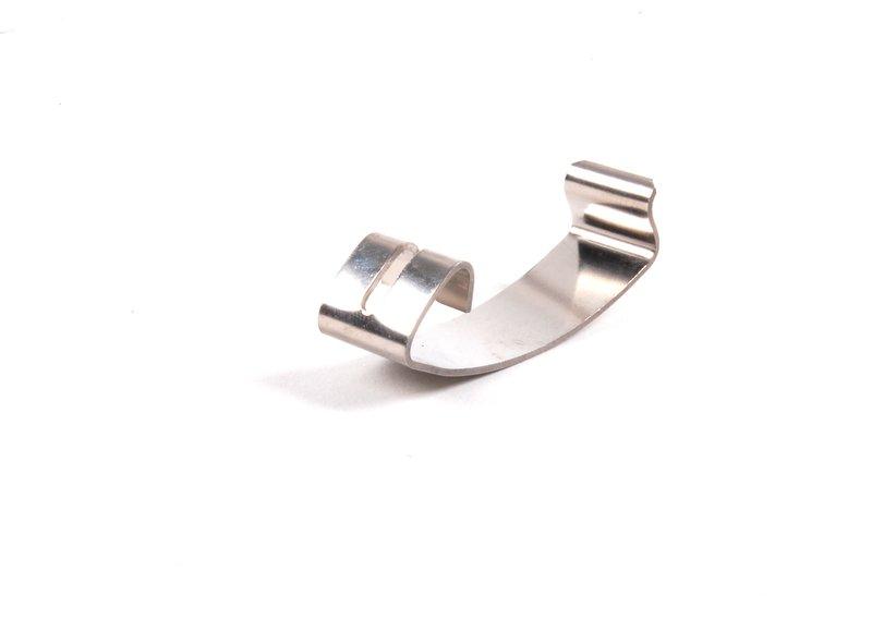 Скоба крепления пружины