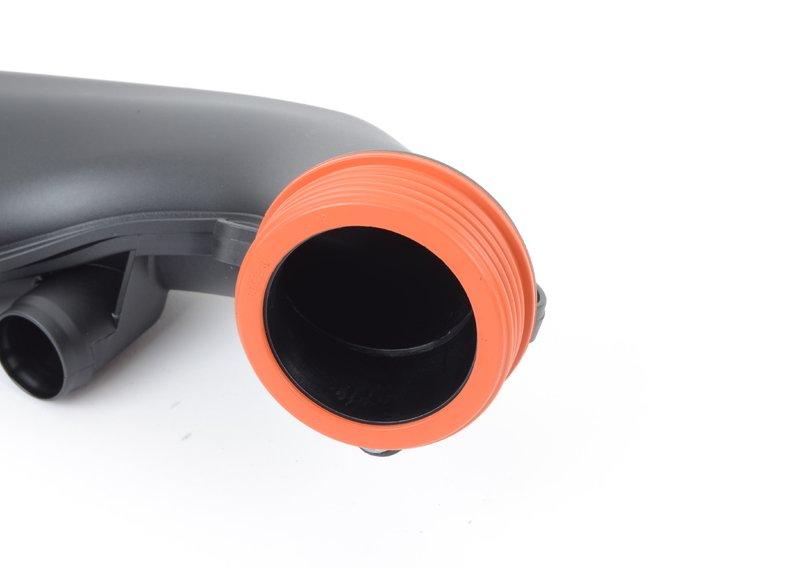 N63 впускной патрубок левый