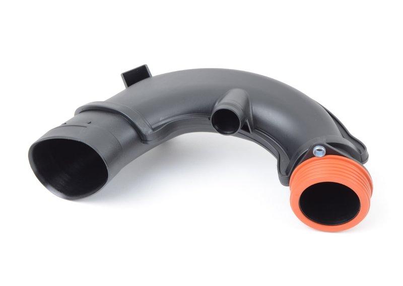 N63 впускной патрубок правый