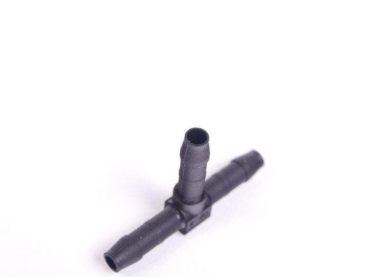 Соединительный элемент