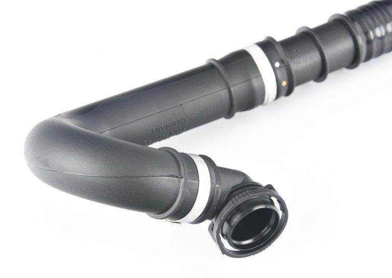 F01/F02/E71 Трубка рецирк.воздуха в реж. прин.х.х N54