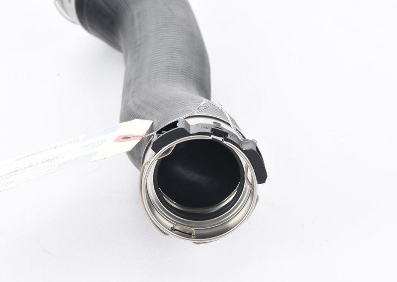 F30 N20 трубопровод интеркулера R