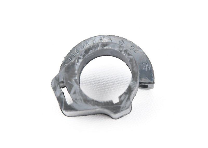 Кронштейн клапана вентиляции топл.бака