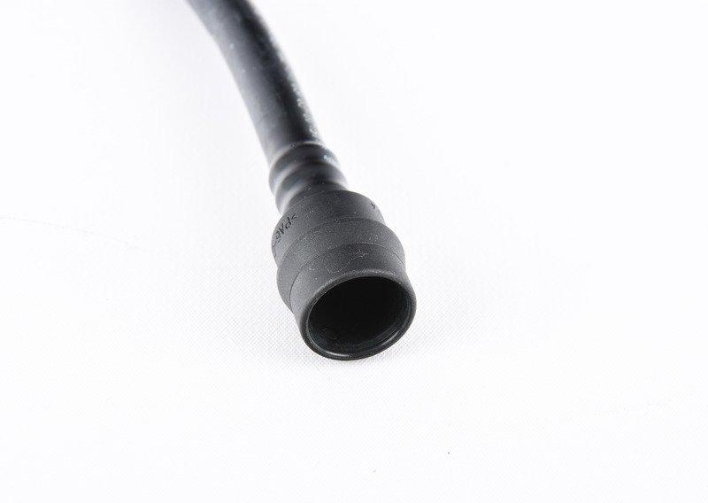 Трубопровод вентиляции топливного бака