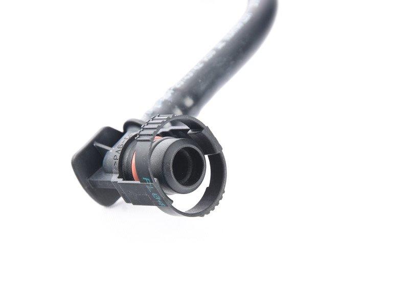 Трубопровод вентиляции топливного бака