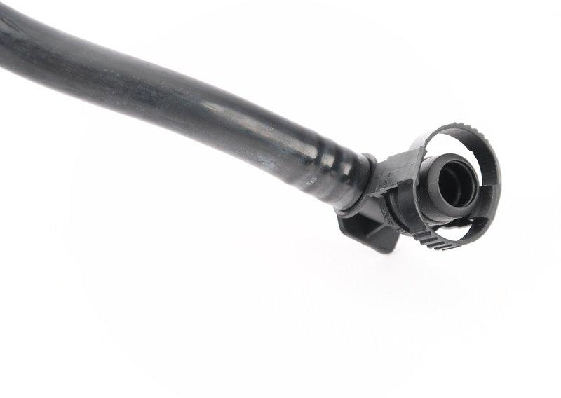 Трубопровод вентиляции топливного бака