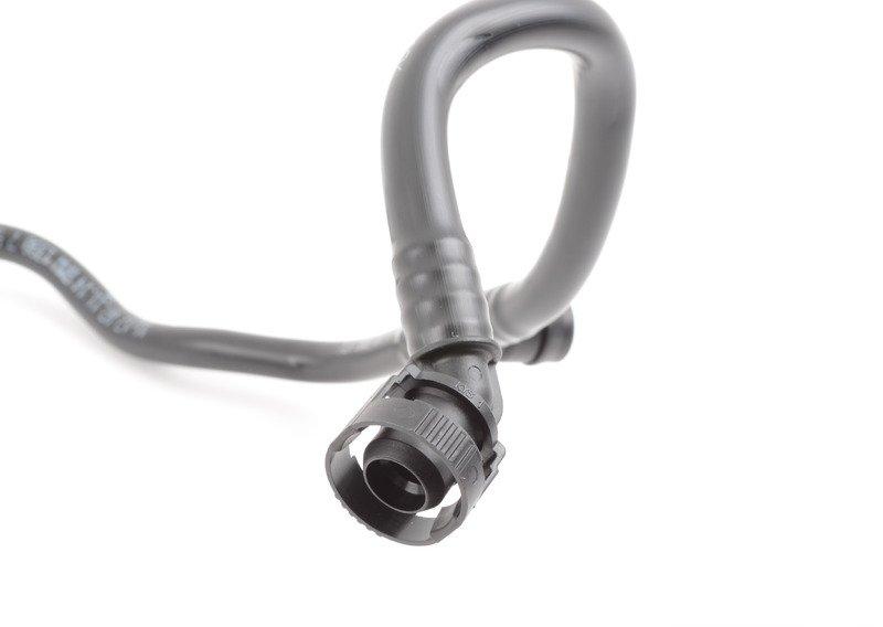 Трубопровод вентиляции топливного бака