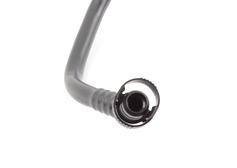 Трубопровод вентиляции топливного бака