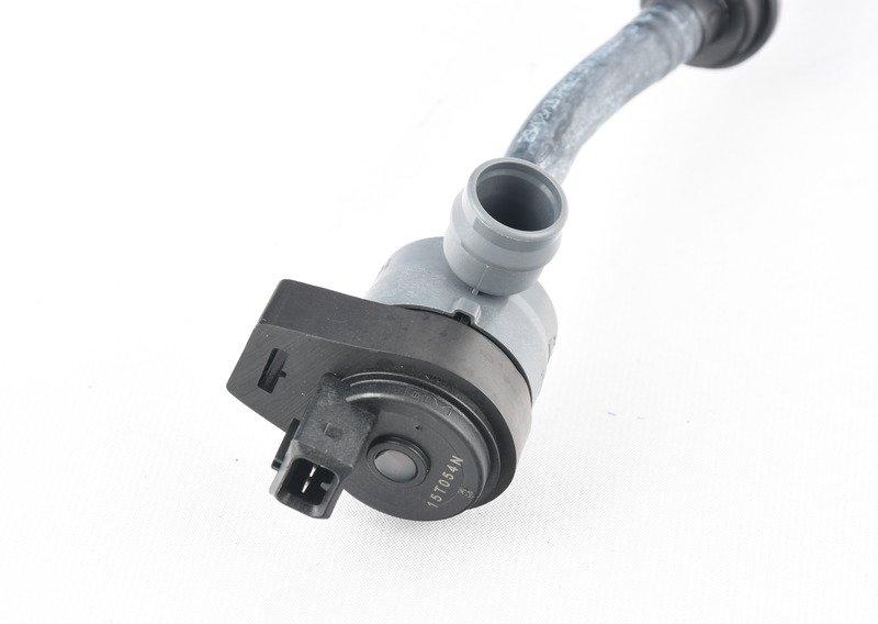 Клапан вентиляции топл.бака с трубопр.