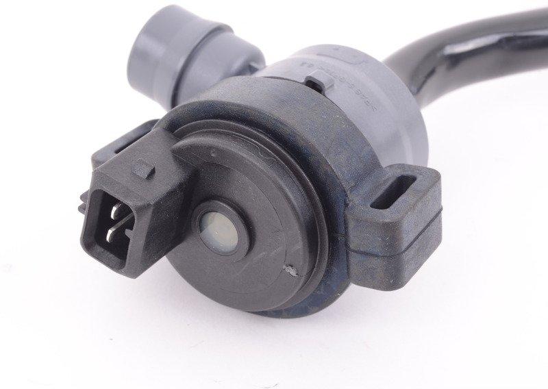 Клапан вентиляции топл.бака с трубопр.