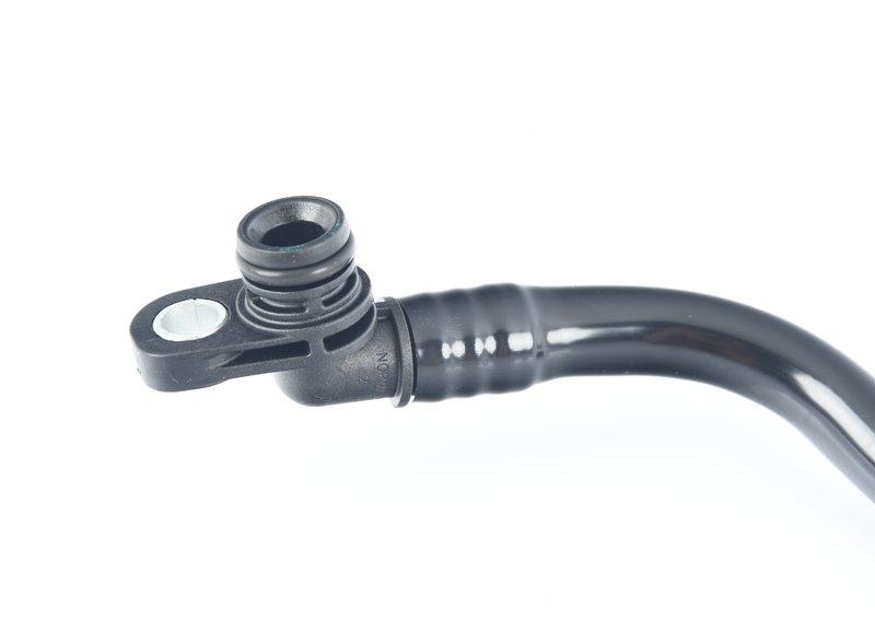 Трубопровод вентиляции топливного бака