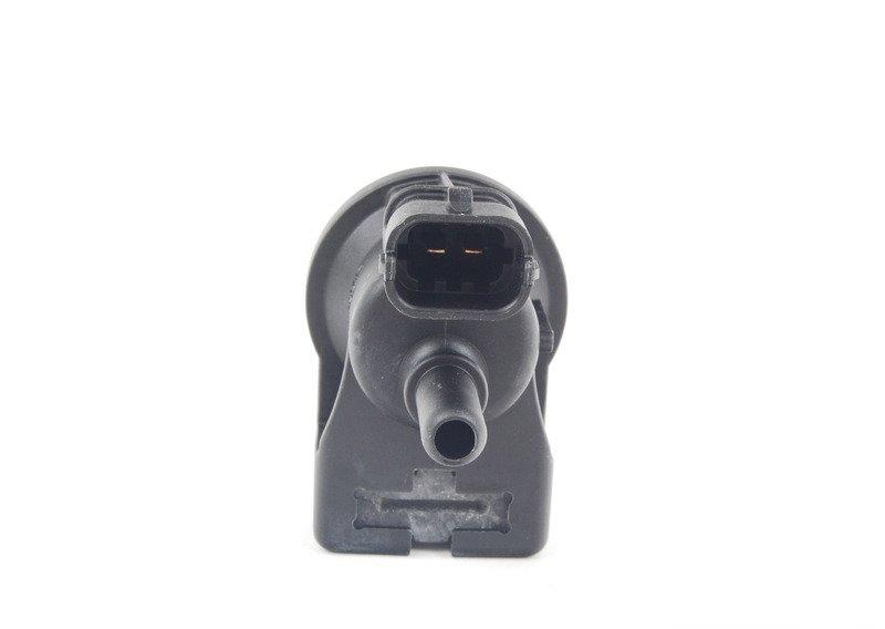 Клапан вентиляции топливного бака