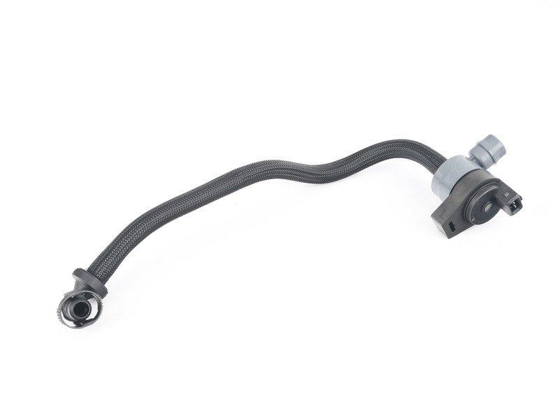 Клапан вентиляции топл.бака с трубопр.