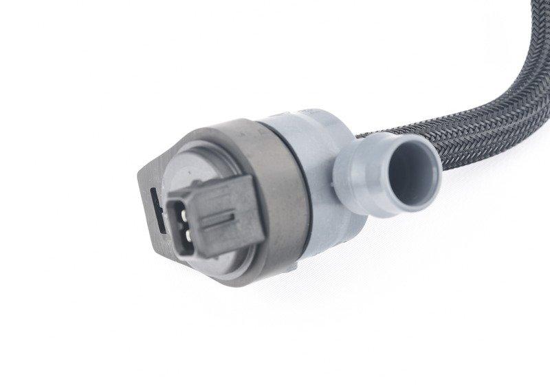 Клапан вентиляции топл.бака с трубопр.