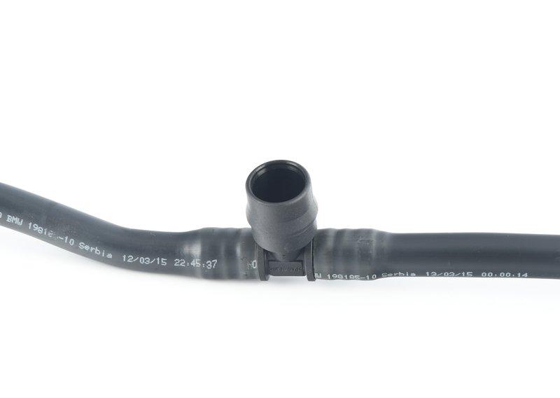 Трубопровод вентиляции топливного бака