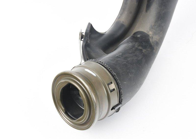 Труба наливной горловины пластмассовая