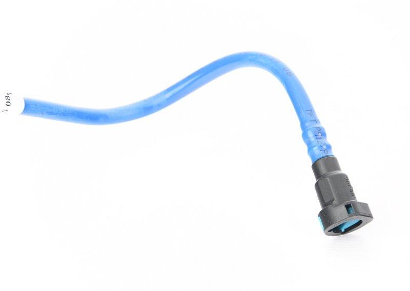 Возвратный топливопровод E53