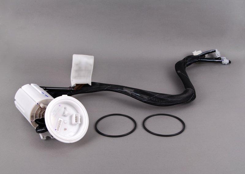 M5 E60 топливный насос