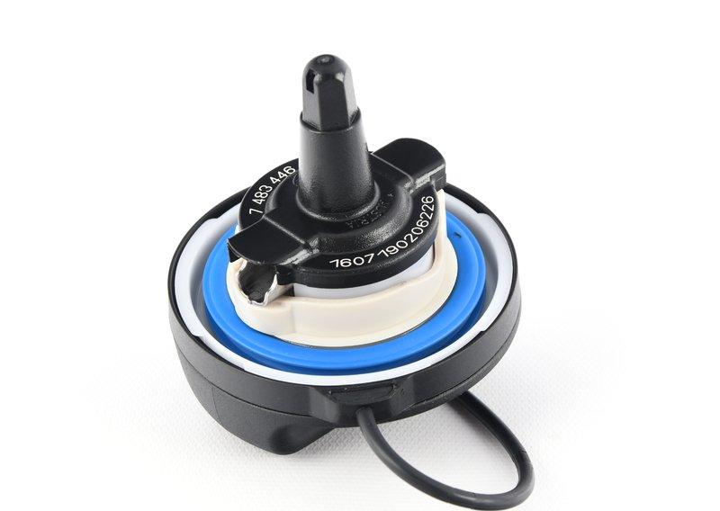 запорный механизм топливного бака